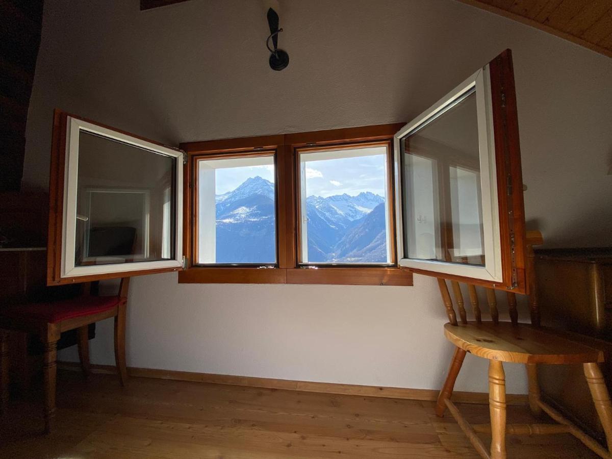Santorini By Quokka 360 - Blue Curtains In The Alps Apartment Anzonico Ngoại thất bức ảnh