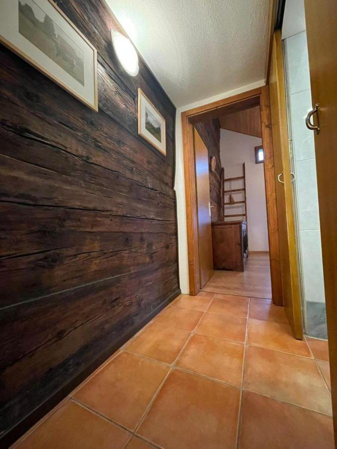 Santorini By Quokka 360 - Blue Curtains In The Alps Apartment Anzonico Ngoại thất bức ảnh